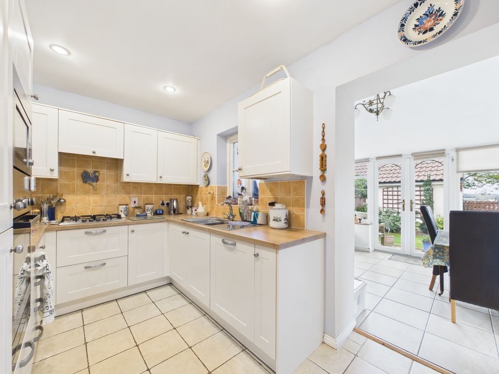 Property photo 3 of 16 Photo 8