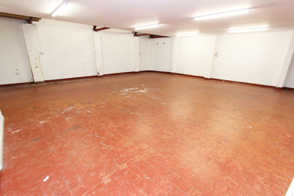 Property photo 2 of 14 Warehouse