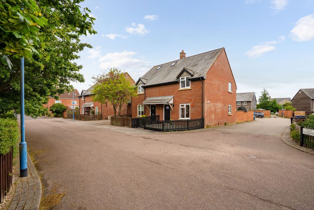 Property photo 1 of 22