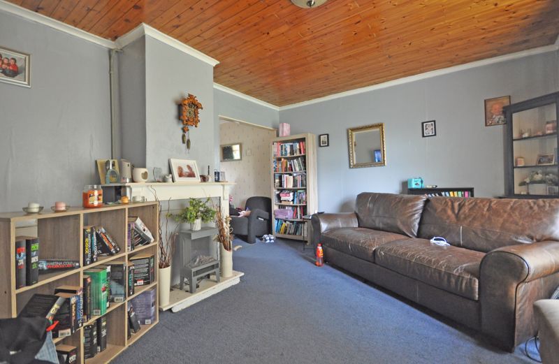 Property photo 2 of 11 Photo 2