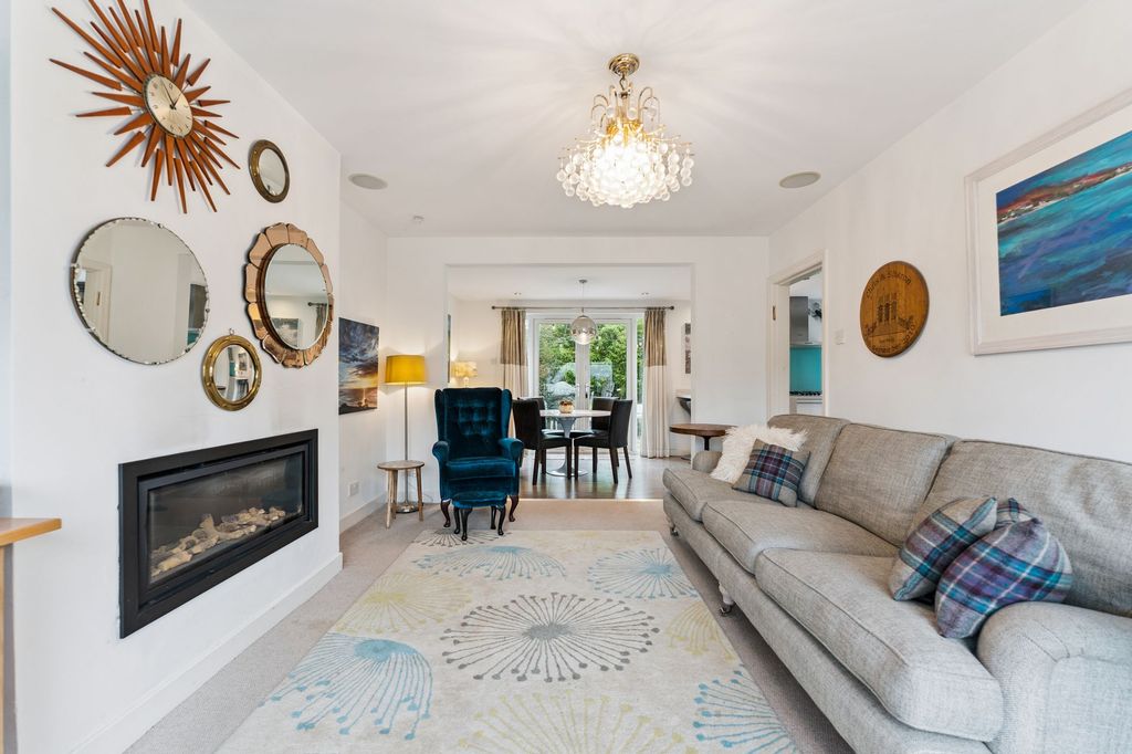 Property photo 3 of 30