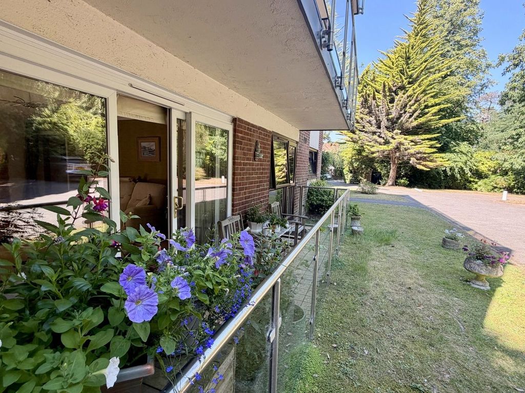 Property photo 1 of 30