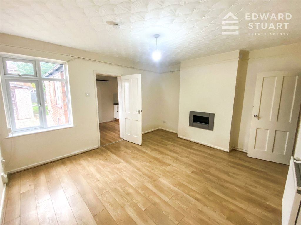 Property photo 3 of 15 Picture No. 29