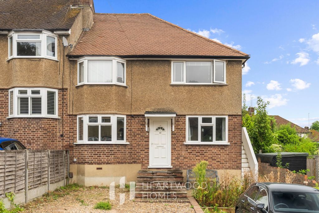 Property photo 1 of 11