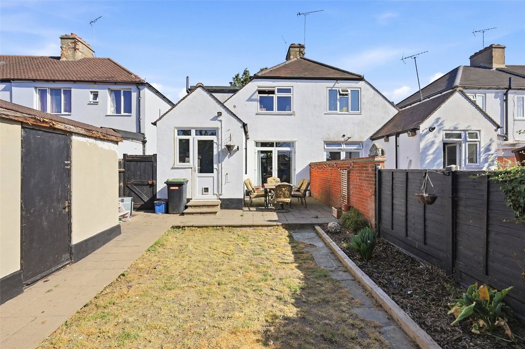 Property photo 3 of 18 Picture No. 23