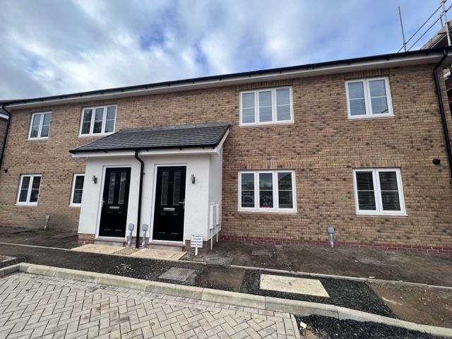 Property photo 1 of 7 Front