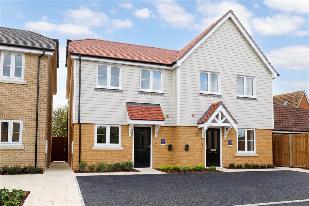 Property photo 1 of 9 Front