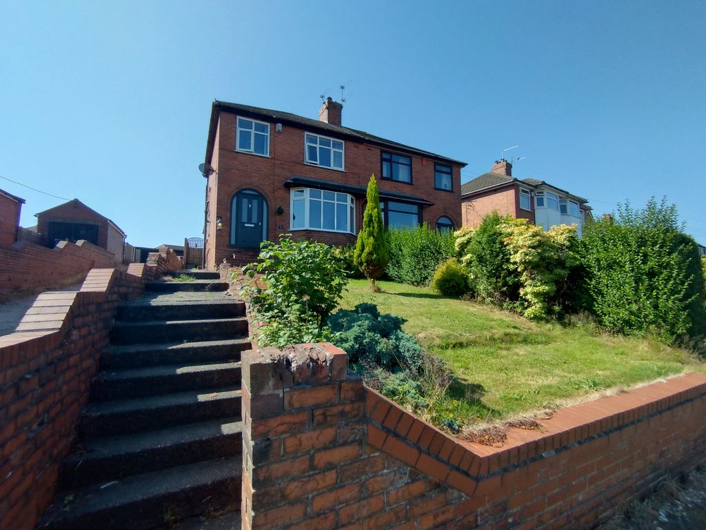 Property photo 1 of 27