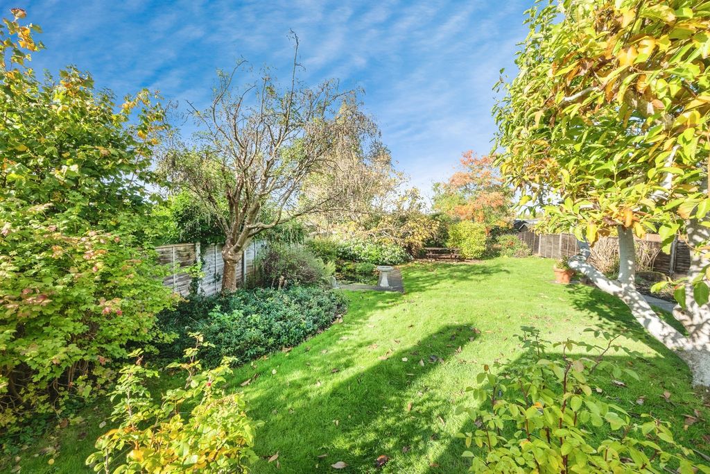 Property photo 2 of 22