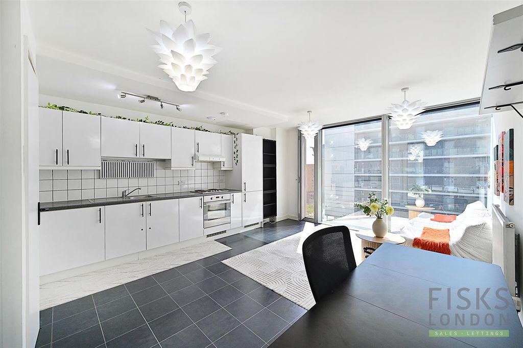 Property photo 2 of 8 2.Jpg