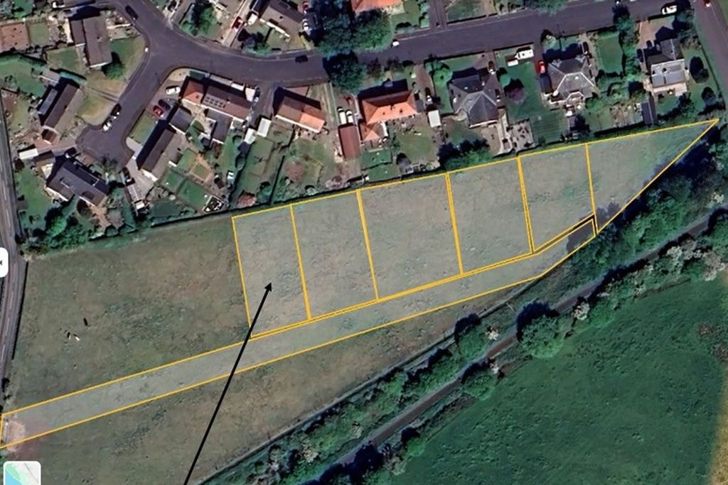 Property photo 2 of 9