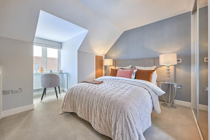 Property photo 2 of 6 Master Bedroom.Jpg