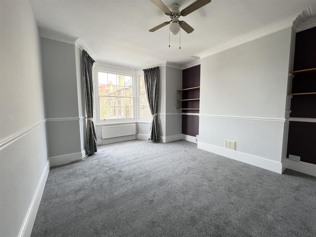 Property photo 2 of 8 Img_2403.Jpg