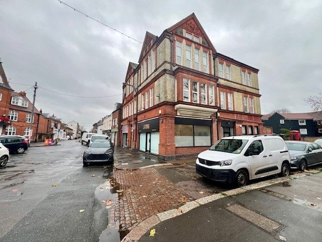 Property photo 1 of 18