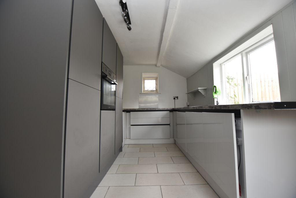 Property photo 2 of 17 Photo 9