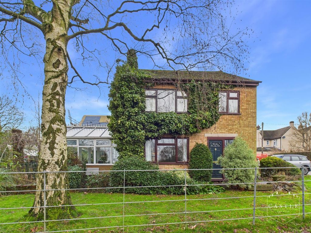 Property photo 2 of 23 Outside