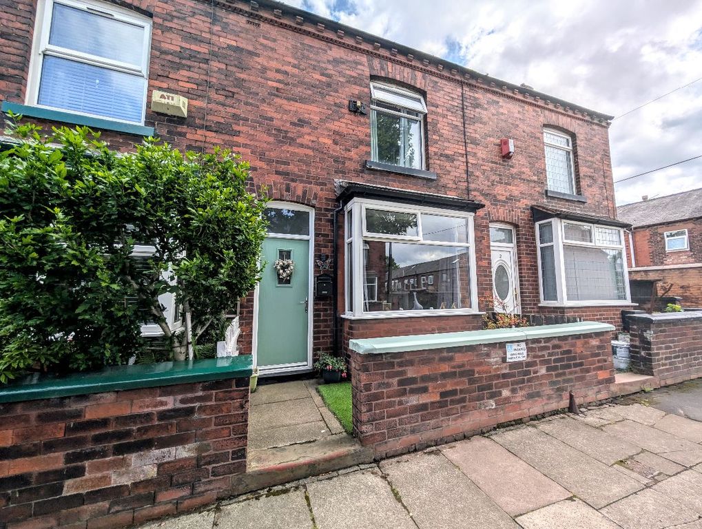 Property photo 1 of 16
