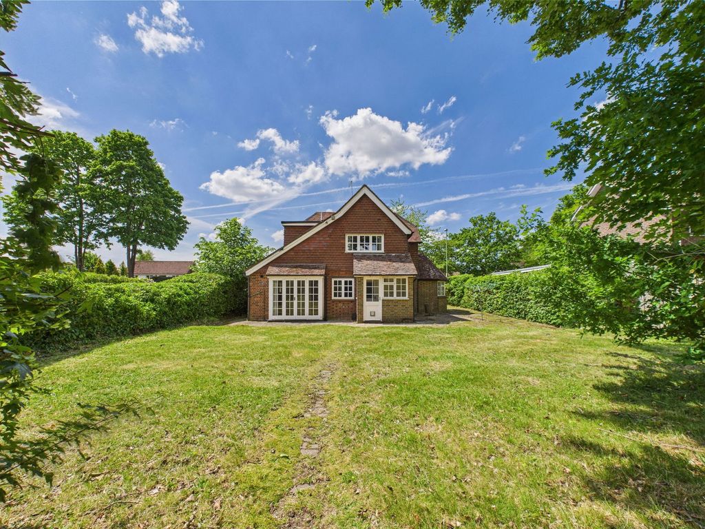 Property photo 1 of 16