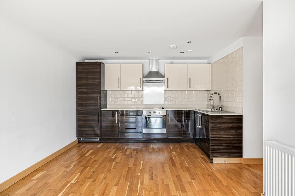 Property photo 3 of 19 16_78733.Jpg