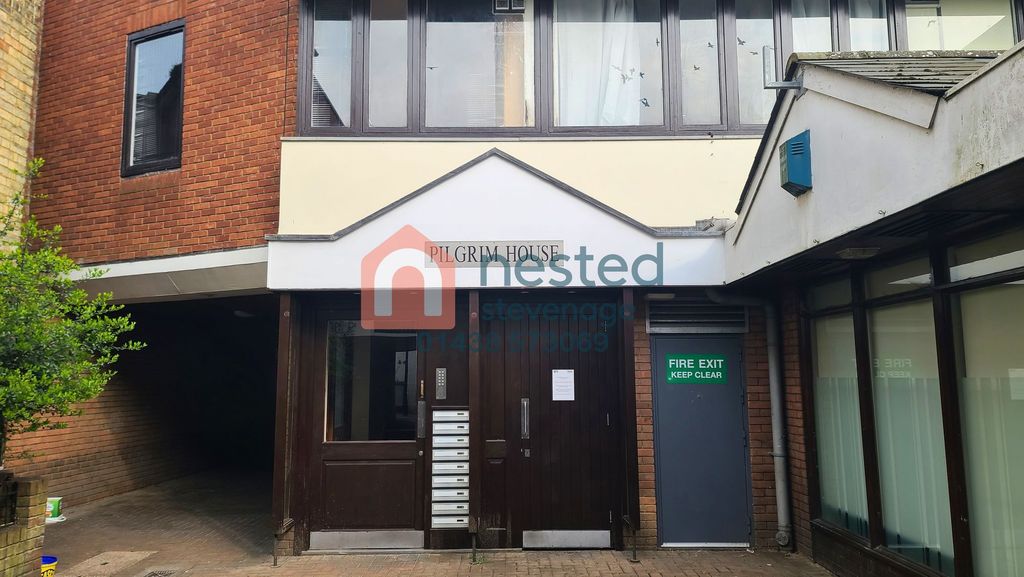 Property photo 1 of 11 Outside