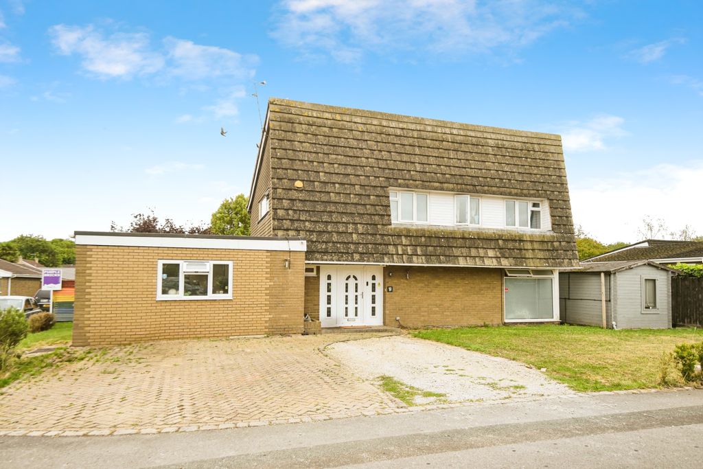 Property photo 1 of 20