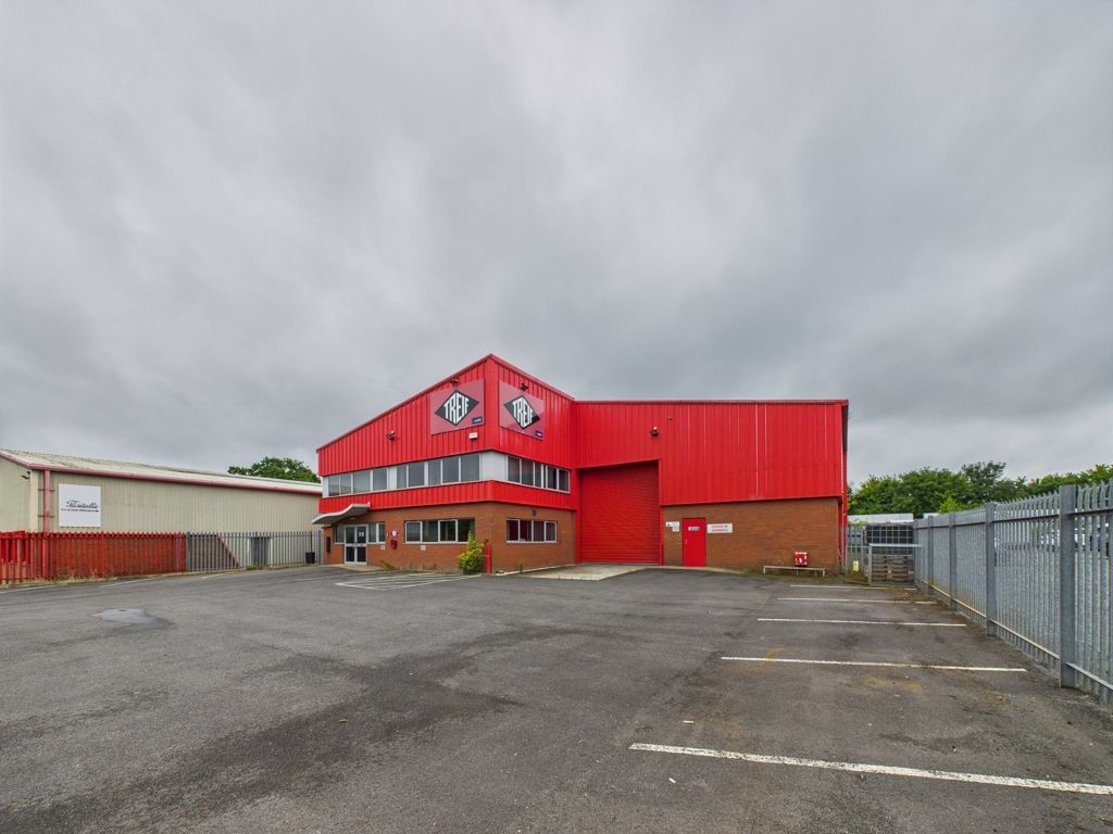 Property photo 1 of 4 Photo 4