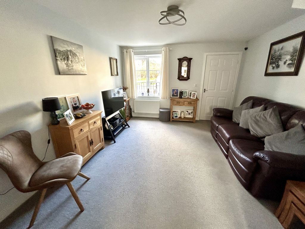 Property photo 2 of 21 Photo 5