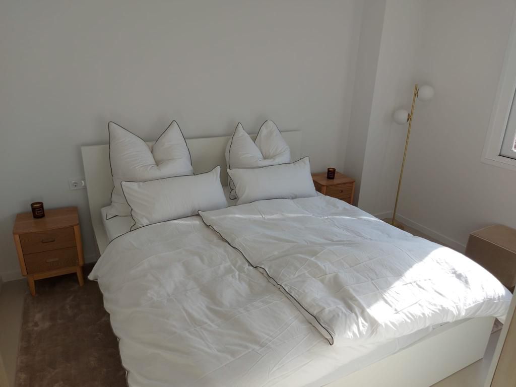 Property photo 3 of 9 3.Jpeg