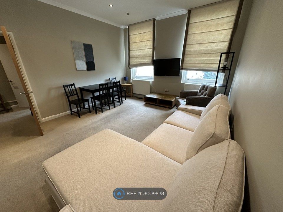 Property photo 2 of 10 Living Room 2