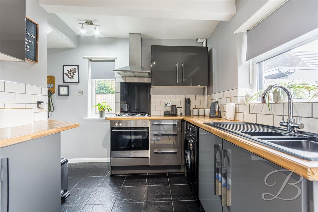 Property photo 2 of 36 Ccltd-6.Jpg
