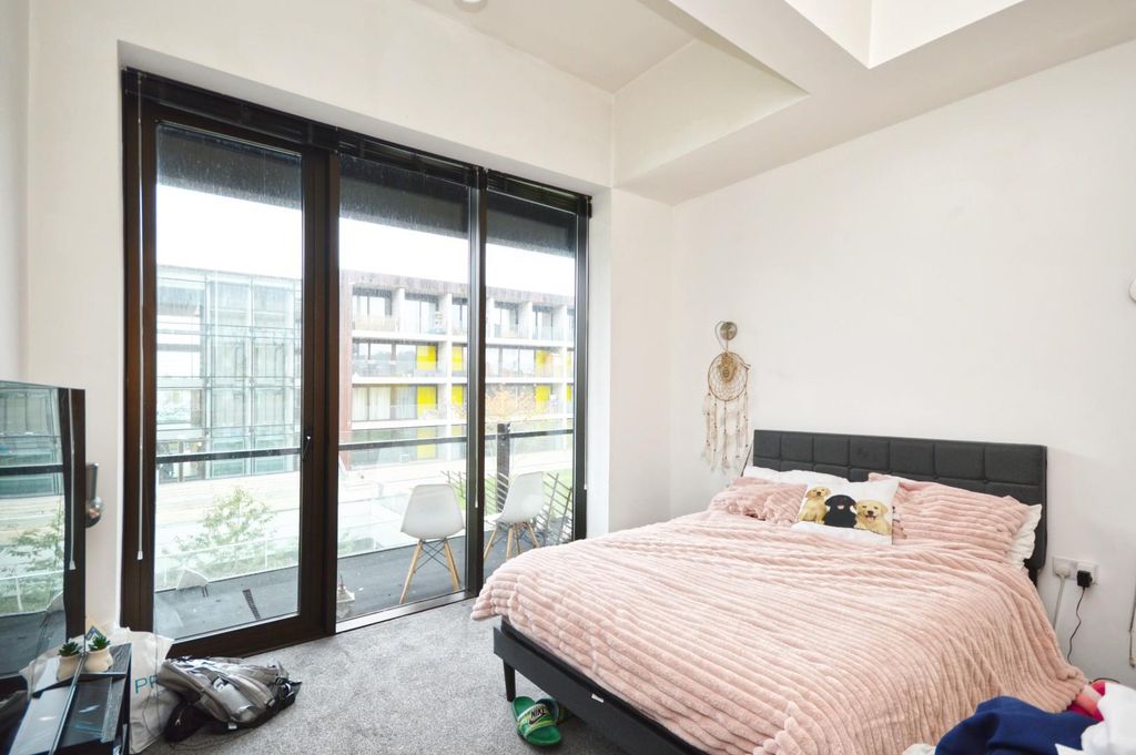 Property photo 2 of 5