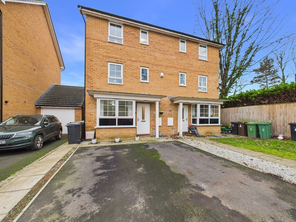 Property photo 1 of 27