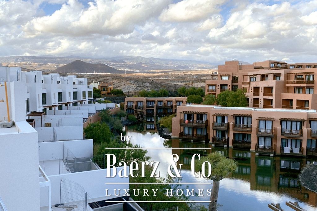 Property photo 3 of 27