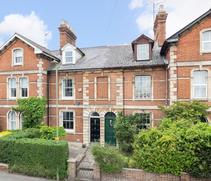 Property photo 1 of 21