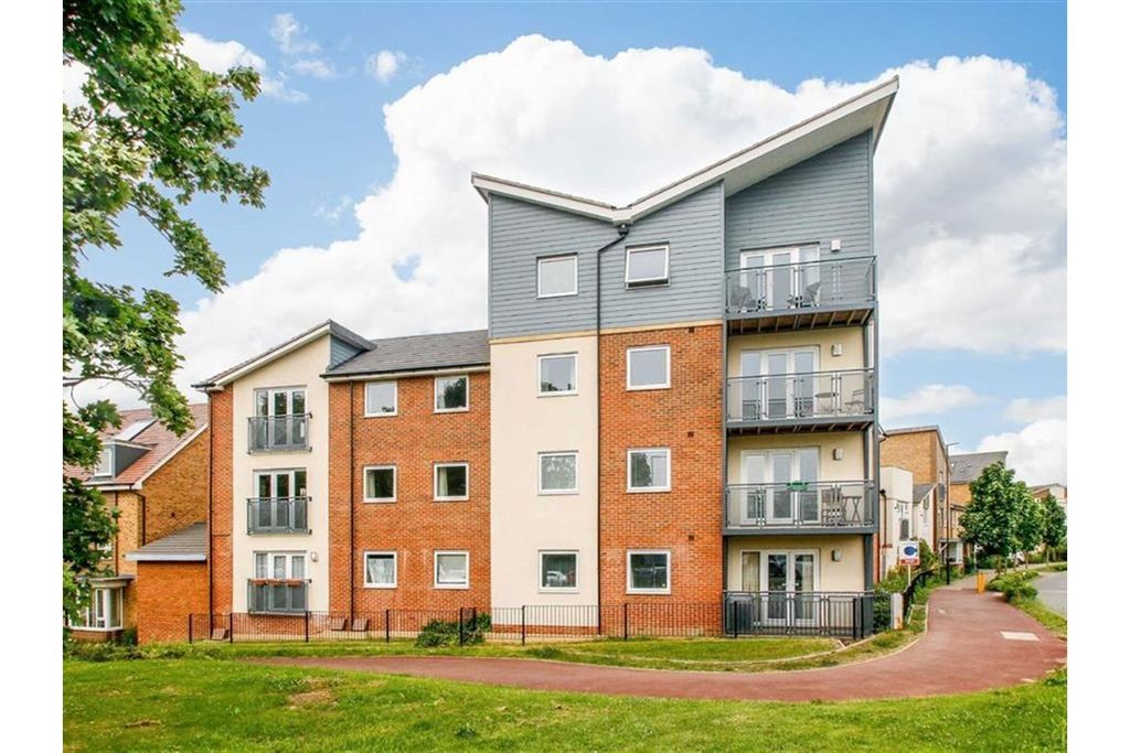 Property photo 1 of 14 Outside