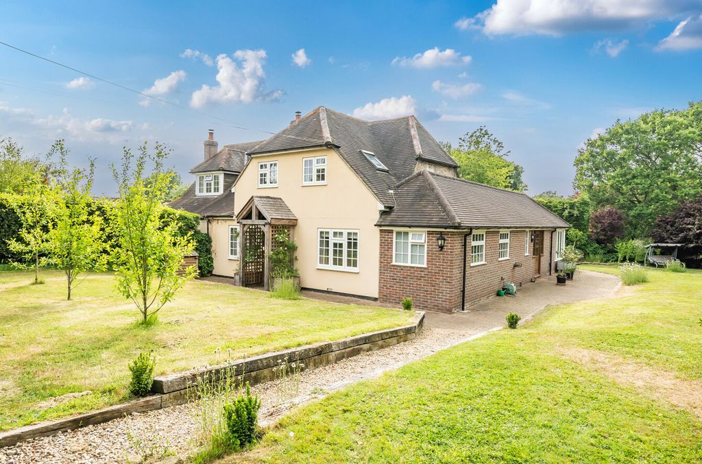Property photo 1 of 18 1296151-2-682F687...