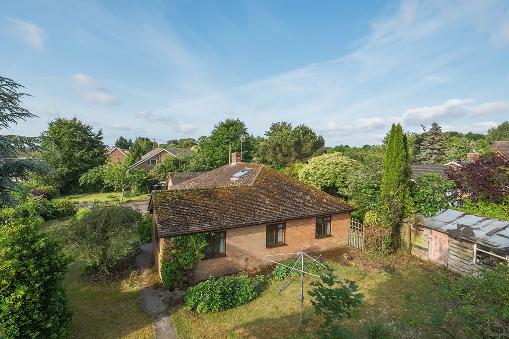 Property photo 3 of 17