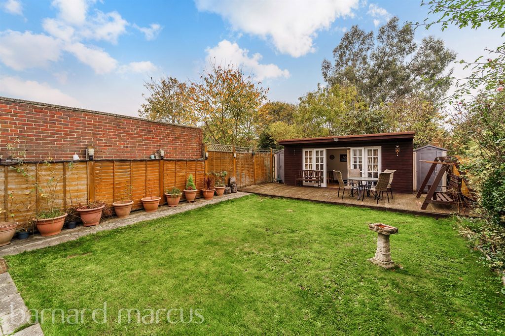 Property photo 3 of 14