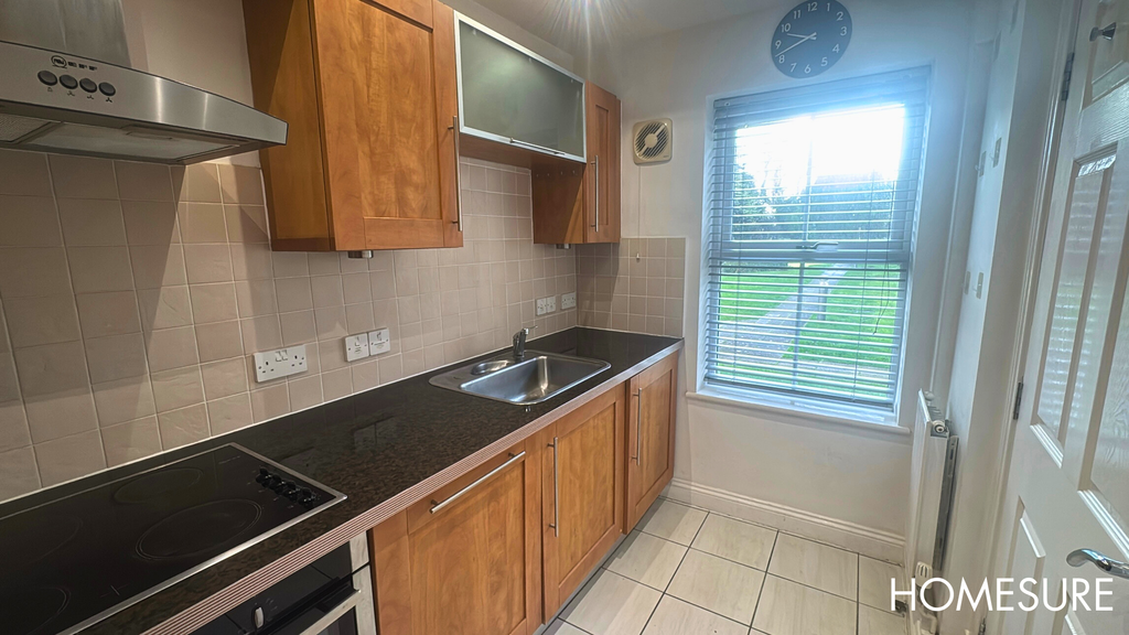 Property photo 2 of 19 Kitchen