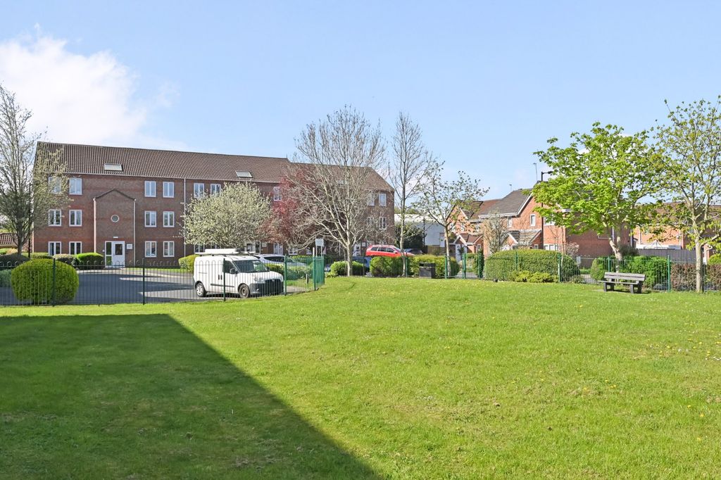 Property photo 2 of 9 Picture 2