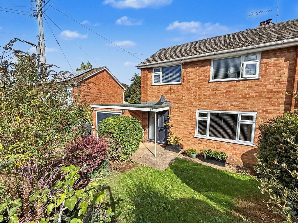 Property photo 1 of 27