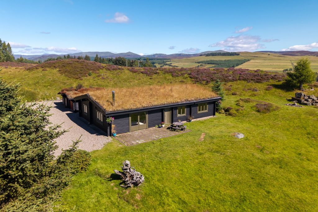 Property photo 1 of 22 Aerial