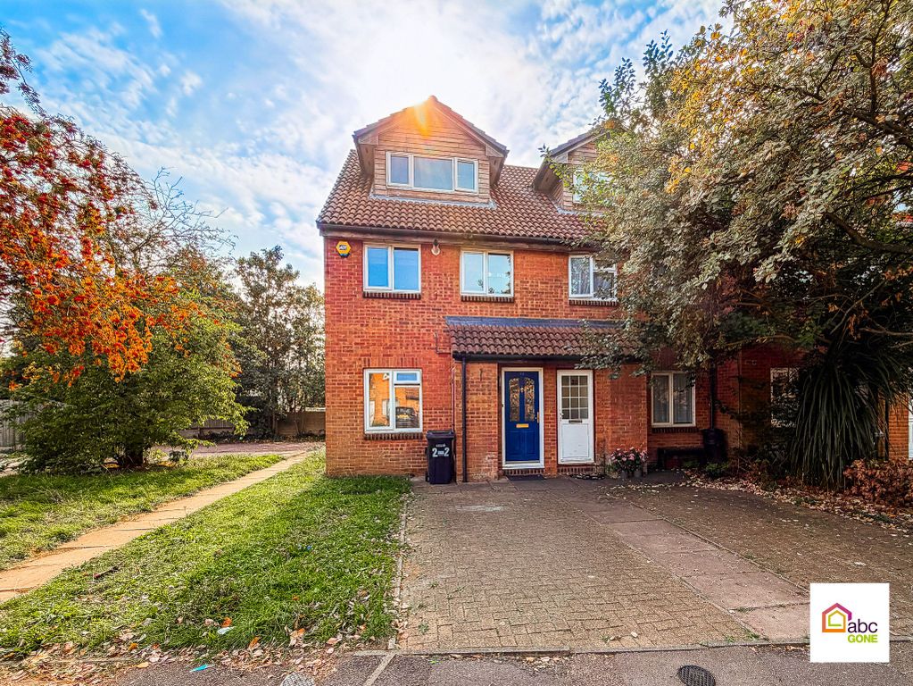 Property photo 1 of 27