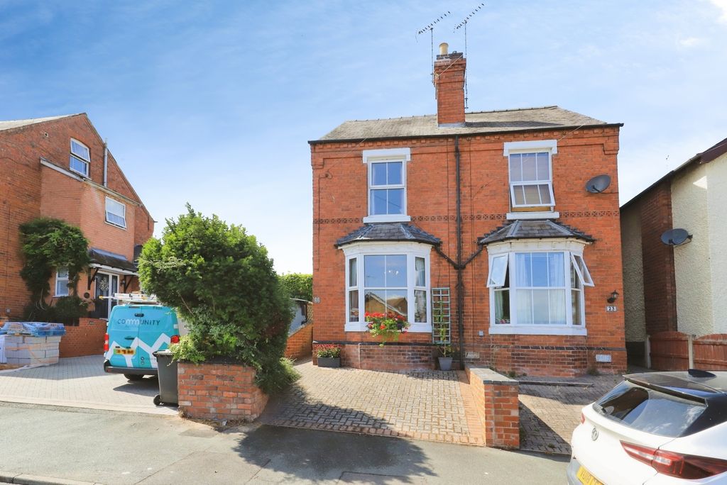 Property photo 1 of 19 Pbox-Img.Jpg