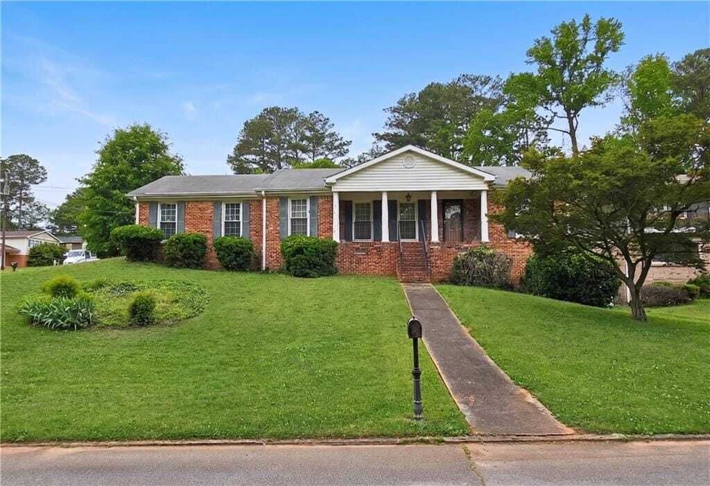 Property photo 1 of 10