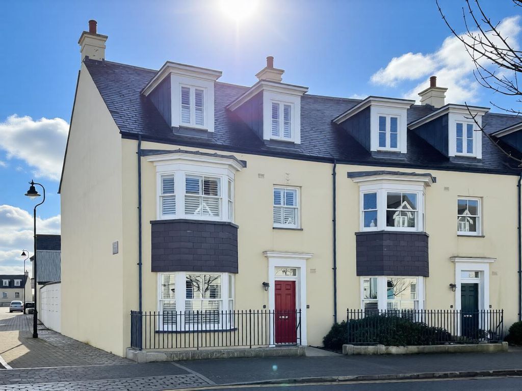 Property photo 1 of 29 Front