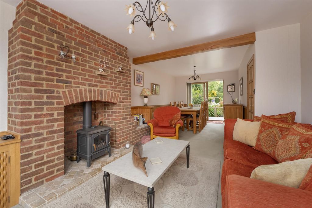 Property photo 2 of 19 Fitzroy Road, Tankerton, Whitstable
