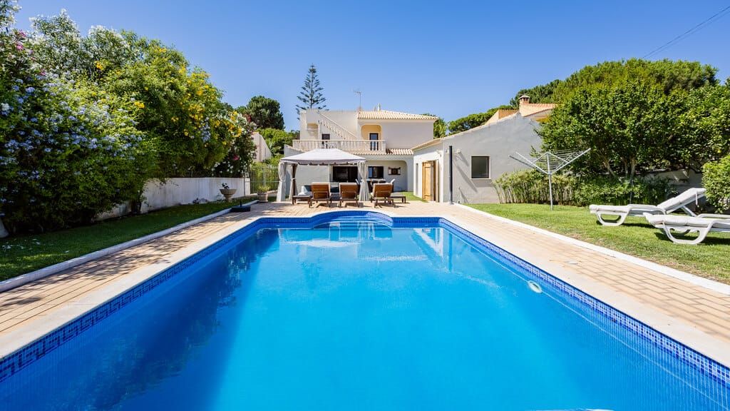 Property photo 3 of 27 Algarve Villa Ptquav409l 3
