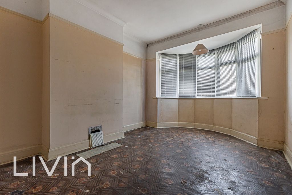 Property photo 2 of 22 025A3378