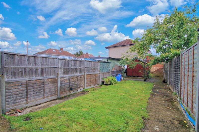 Property photo 2 of 11 Photo 9